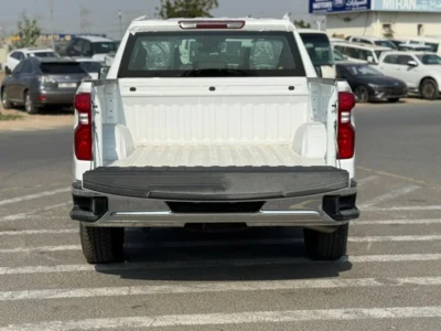 2025 Chevrolet Silverado 1500 RST 5.3L EcoTec3 V8 White Black Pickup Truck GCC