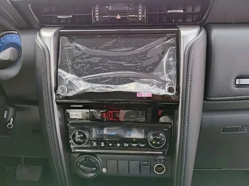 2025 Toyota Fortuner GXR 2.4-liter 4-cylinder turbocharged Diesel Engine Black SUV