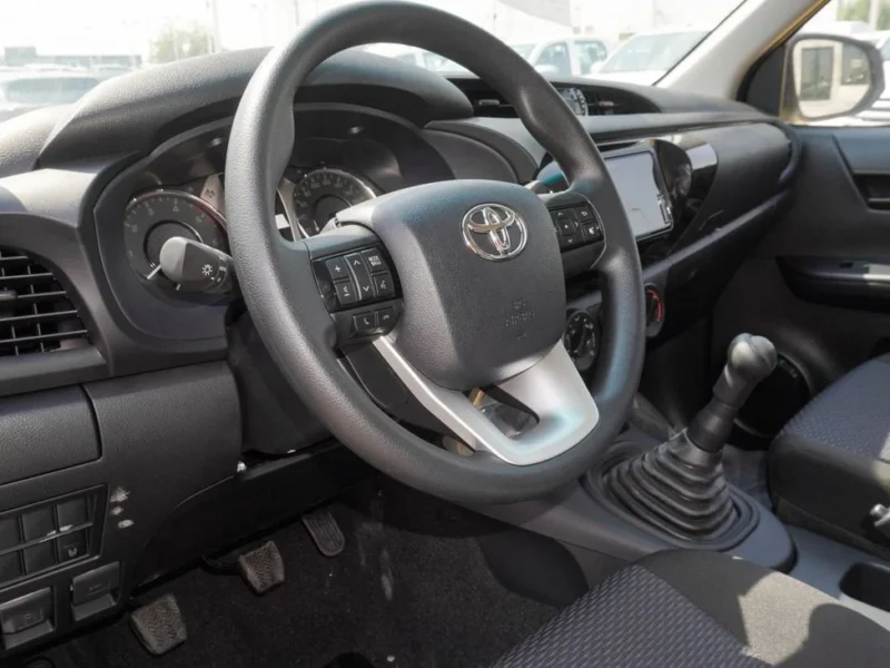 2025 Toyota Hilux 2.4-liter 4-cylinder in-line Turbo Diesel White Grey Pickup Truck Manual