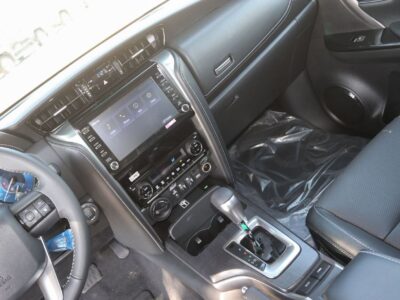 2026 Toyota Fortuner 4.0-liter V6 Petrol Engine Black SUV GCC Specs Automatic