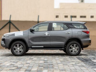 2026 Toyota Fortuner GX 2.7 Liter 4-Cylinder Petrol Engine Grey Tan SUV Automatic