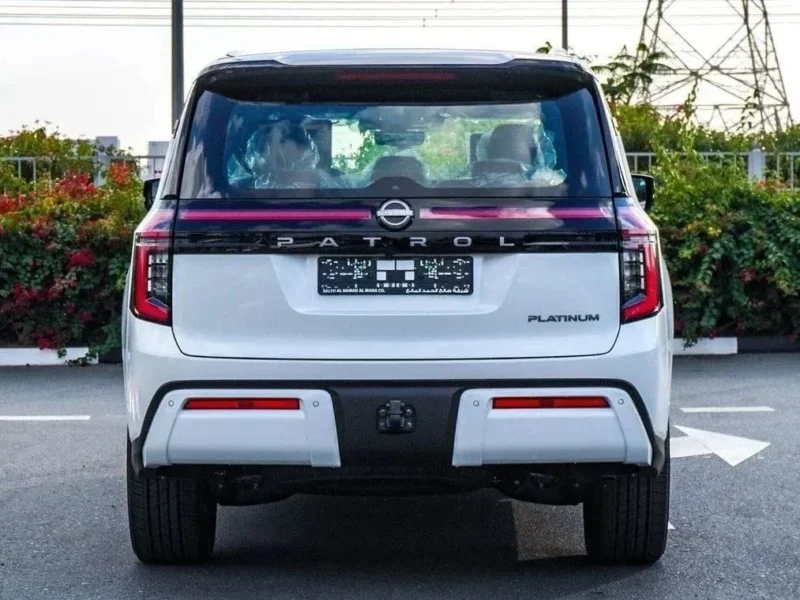 2026 Nissan Patrol LE 3.5 Litres Twin-Turbo V6 Petrol Engine White Red SUV GCC Specs