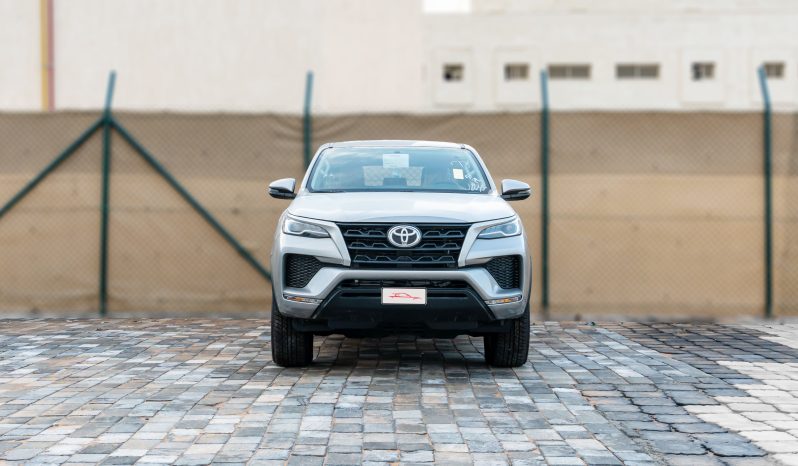 2026 Toyota Fortuner GX 2.7 Liter 4-Cylinder Petrol Engine Silver Tan SUV Automatic