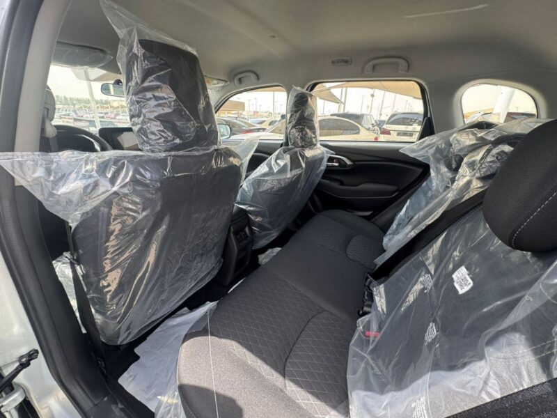 2026 Suzuki Grand Vitara 1.5 Litres 4-cylinder Petrol Engine Silver Black SUV GCC Specs