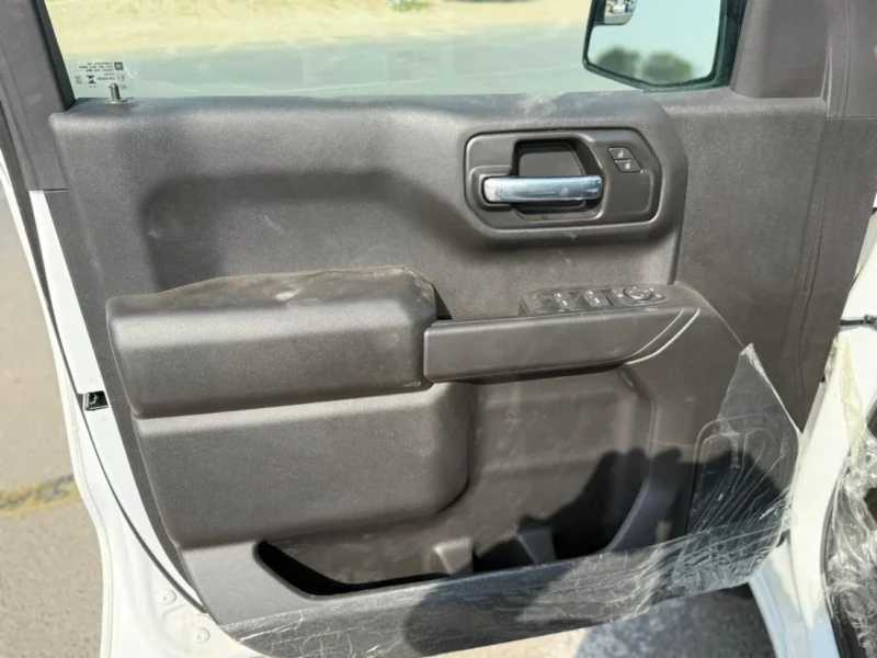 2025 Chevrolet Silverado 1500 RST 5.3L EcoTec3 V8 White Black Pickup Truck GCC