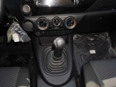 2025 Toyota Hilux 2.4-liter 4-cylinder in-line Turbo Diesel White Grey Pickup Truck Manual