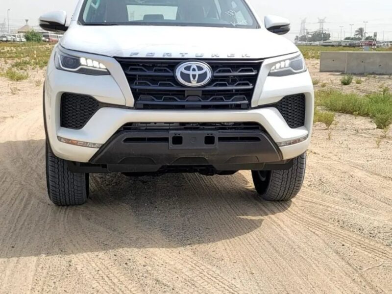 2023 Toyota Fortuner 2.7 Liters 4 Cylinders Petrol Engine White Tan SUV Automatic GCC Specs