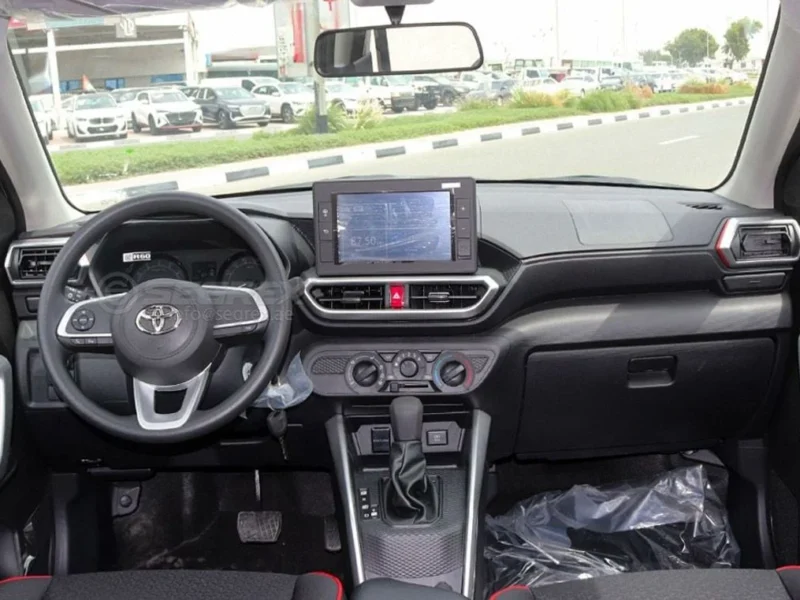 2026 Toyota Raize E 1.2-Liter Naturally Aspirated 3-Cylinder Petrol Black SUV GCC Specs