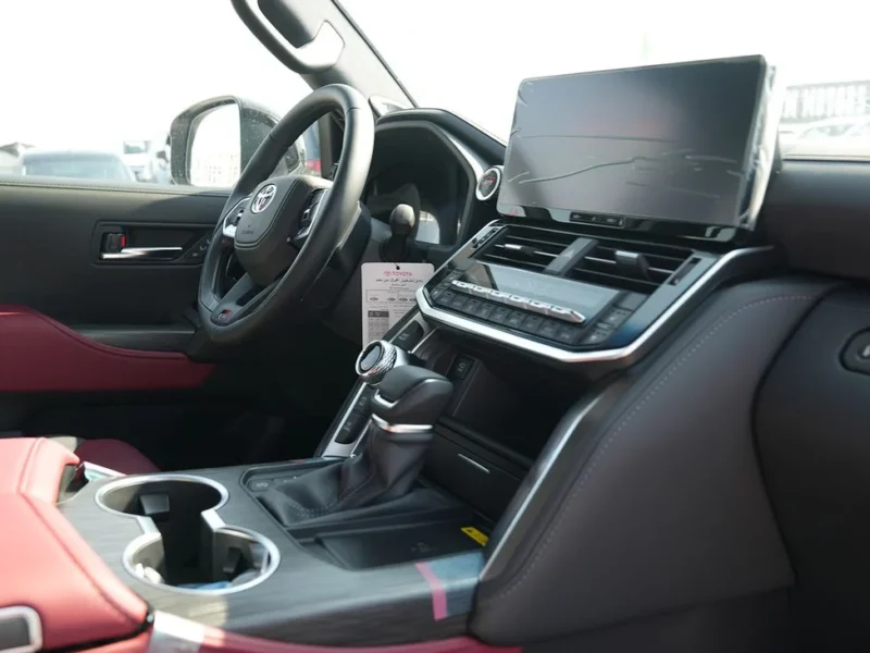 2025 Toyota Land Cruiser 300 GR Sport 3.5 Litres V6 Petrol Engine White Red SUV GCC Specs