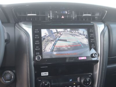 2026 Toyota Fortuner 4.0-liter V6 Petrol Engine White Black SUV GCC Specs Automatic