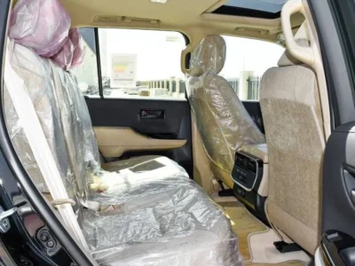 2025 Toyota Land Cruiser GXR 4.0-liter V6 Petrol Engine Black Beige SUV Automatic