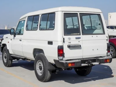 2025 Toyota Land Cruiser 70 4.0 Litres V6 Petrol Engine White Brown SUV GCC Specs Manual