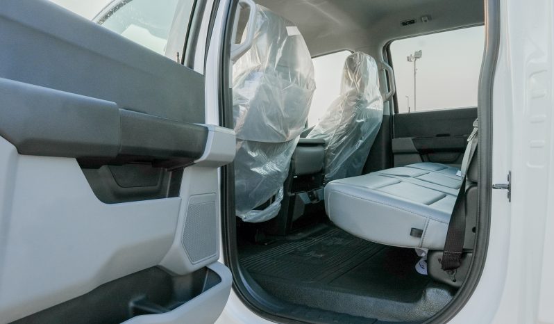 2024 Ford F-250 XL 6.8 Liters V8 Petrol Engine White Grey Pickup Truck Automatic