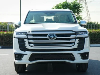 2025 Toyota Land Cruiser VXR 4.0-liter V6 Petrol Engine White Beige SUV GCC Specs