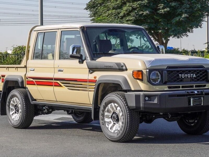 2025 Toyota Land Cruiser Pick Up LX 4.0 Litres V6 Petrol Engine Beige Tan Automatic GCC