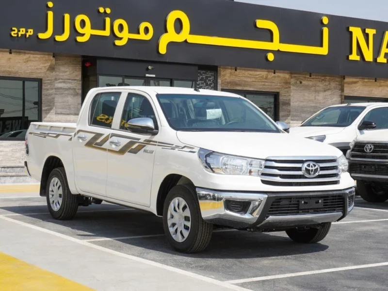 2025 Toyota Hilux 2.4-liter 4-cylinder in-line Turbo Diesel White Grey Pickup Truck Manual