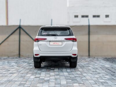 2026 Toyota Fortuner GX 2.7 Liter 4-Cylinder Petrol Engine White Tan SUV Automatic