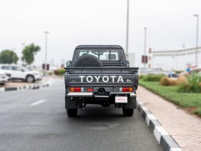 2026 Toyota Land Cruiser 79 Single Cab MT 2.8L 4-cylinder Turbo Diesel Grey Brown Pickup