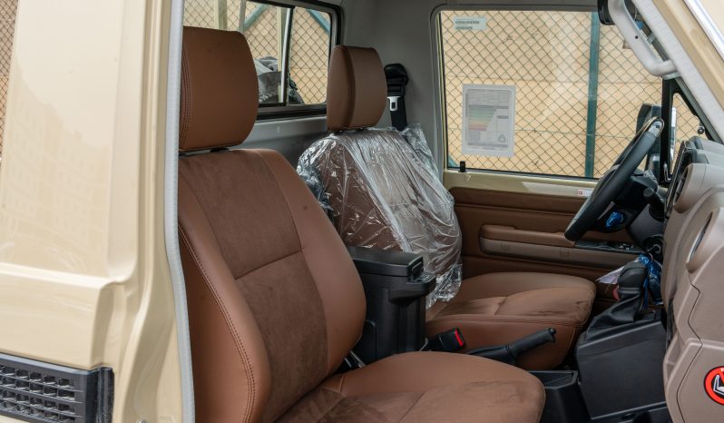 2026 Toyota Land Cruiser 79 2.8L 4-cylinder Turbo Diesel Engine Beige Brown Pickup