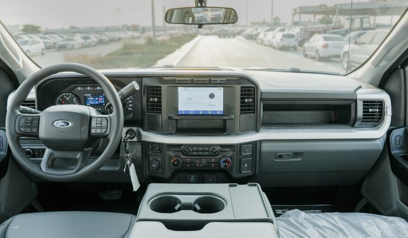 2024 Ford F-250 XL 6.8 Liters V8 Petrol Engine White Grey Pickup Truck Automatic