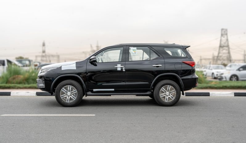 2026 Toyota Fortuner VX 4.0 Litres V6 Petrol Engine Black Tan SUV Automatic