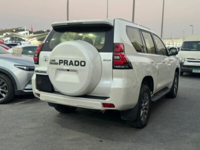 2019 Toyota Land Cruiser Prado GXR 2.7 Liters 4-cylinder Engine White Beige SUV GCC