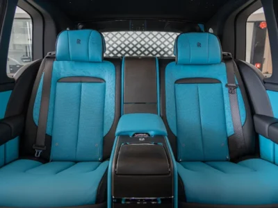 2026 ROLLS-ROYCE CULLINAN SILVER BADGE 6.7 L 12 Cylinders Black Blue SUV FULL OPTIONS