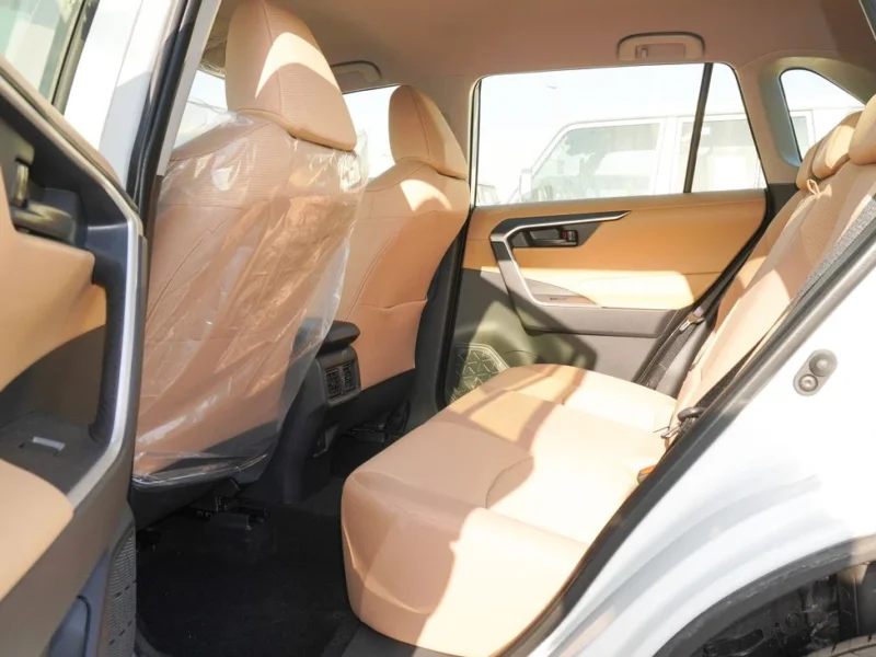 2025 Toyota RAV 4 2.5 Liters 4-Cylinder Petrol Engine White Beige SUV GCC Specs