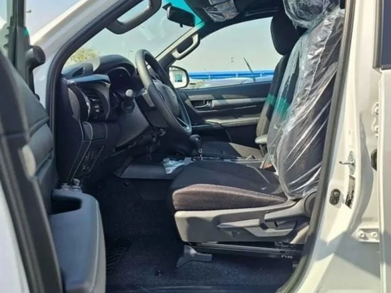 2026 Toyota Hilux DC Adventure 4.0L V6 Petrol Engine White Grey Pickup Truck Automatic