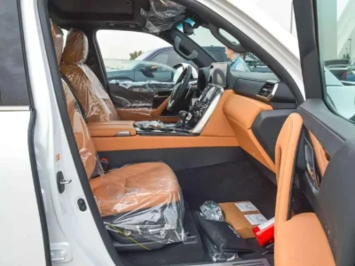 2025 Lexus LX 600 Signature 3.5 Liters V6 Twin-Turbo Petrol Engine White Tan SUV GCC