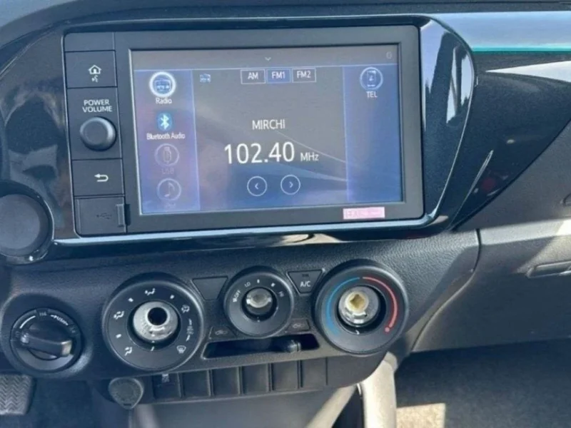 2025 Toyota Hilux 2.4 Litres 4-cylinder Turbo Diesel Engine Grey Black Pickup Truck MT