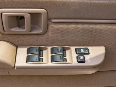 2024 Toyota Land Cruiser 70 Series 4.0-liter V6 Petrol Engine White Brown SUV GCC Specs