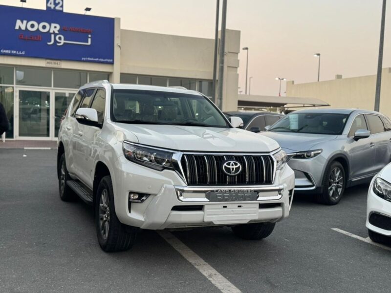 2019 Toyota Land Cruiser Prado GXR 2.7 Liters 4-cylinder Engine White Beige SUV GCC
