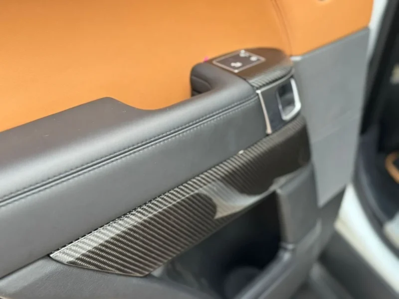 2019 Land Rover Range Rover Sport SVR 5L Supercharged V8 Petrol White Tan SUV