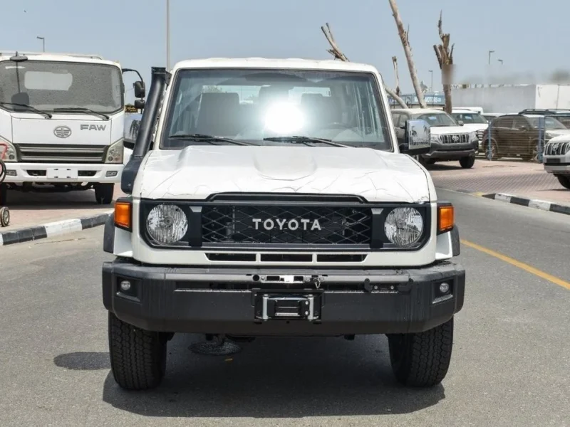2024 Toyota Land Cruiser 70 Series 4.0-liter V6 Petrol Engine White Tan SUV GCC Specs