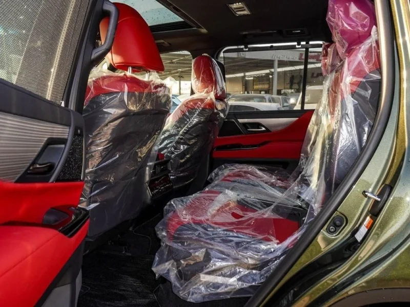 2025 Lexus LX 600 F Sport 3.5-liter V6 Twin-Turbo Petrol Engine Green Red SUV GCC Specs