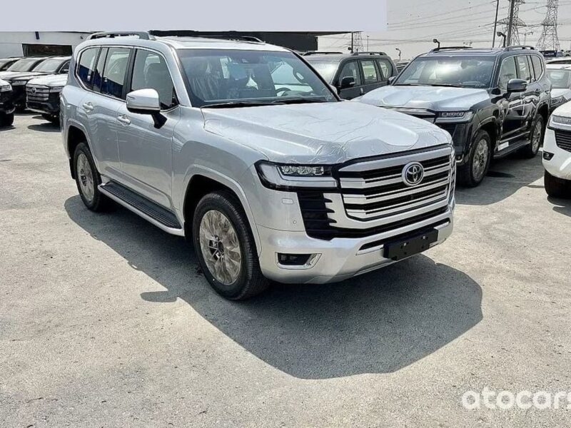 2026 Toyota Land Cruiser 3.5 Litres Twin Turbo V6 Petrol Engine Silver Red SUV Automatic