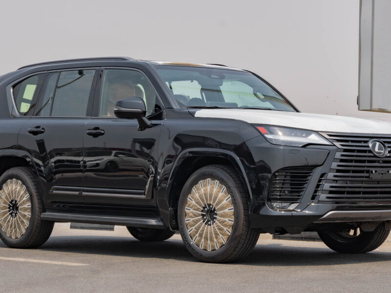 2025 Lexus LX600 VIP Black Edition 3.5L Twin-Turbocharged V6 Petrol Black Orange SUV