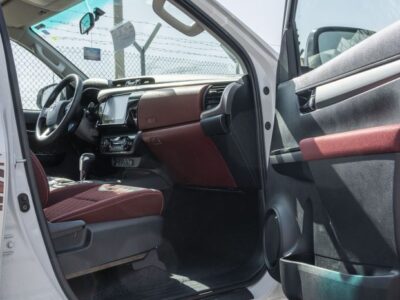 2026 Toyota Hilux SGLX 2.8L 4 Cylinders Turbodiesel Engine White Red Pickup Truck