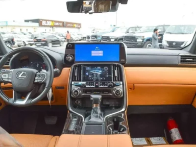 2025 Lexus LX 600 Signature 3.5 Liters V6 Twin-Turbo Petrol Engine White Tan SUV GCC