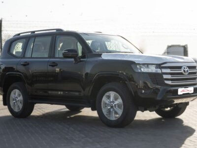 2025 Toyota Land Cruiser GXR 4.0 Litres V6 Petrol Engine Black Beige SUV Automatic