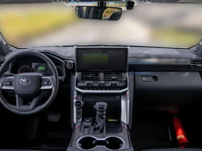 2025 Toyota Land Cruiser VXR 3.3 Litres V6 Twin-Turbo Diesel Engine Grey Black SUV