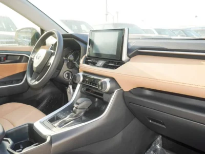 2025 Toyota RAV 4 2.5 Liters 4-Cylinder Petrol Engine White Beige SUV GCC Specs