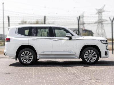 2026 Toyota Land Cruiser VXR 3.5 Litres V6 Twin-Turbo Petrol Engine White Red SUV GCC