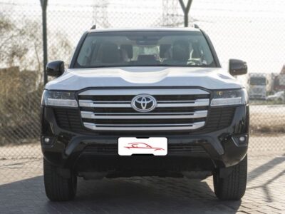 2025 Toyota Land Cruiser GXR 4.0 Litres V6 Petrol Engine Black Beige SUV Automatic