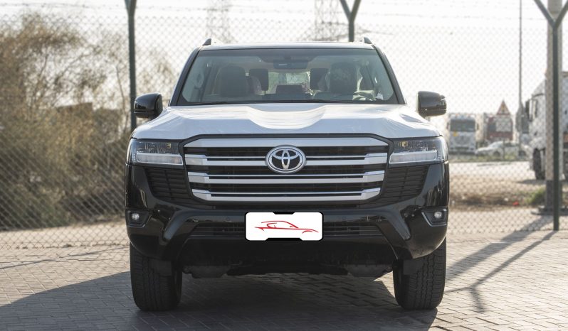 2025 Toyota Land Cruiser GXR 4.0 Litres V6 Petrol Engine Black Beige SUV Automatic