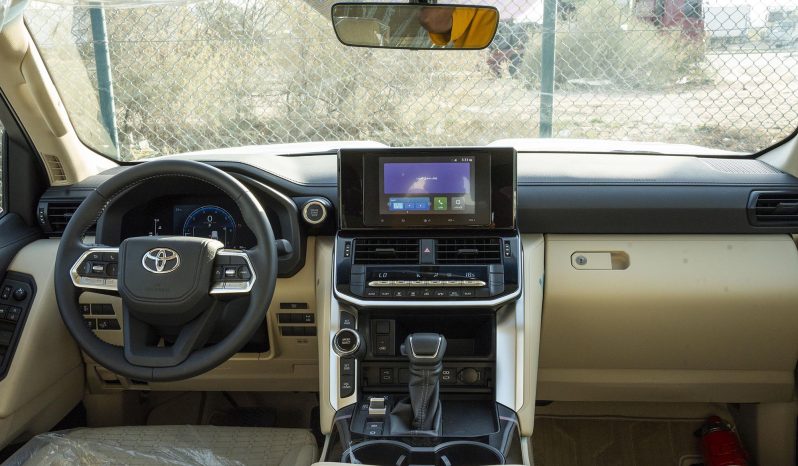 2025 Toyota Land Cruiser GXR 4.0 Litres V6 Petrol Engine Black Beige SUV Automatic