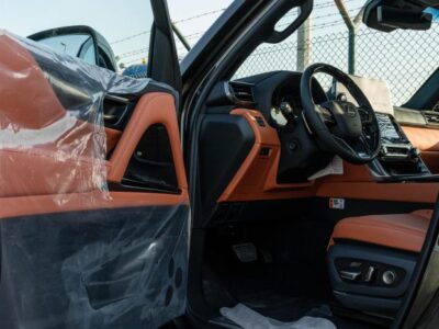 2026 Lexus LX700h VIP 3.5 Litres V6 Twin-Turbo Hybrid Engine Green Orange SUV