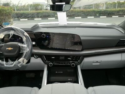 2025 CHEVROLET TAHOE Premier AWD 5.3 Litre V8 Petrol Engine Black White SUV GCC Specs