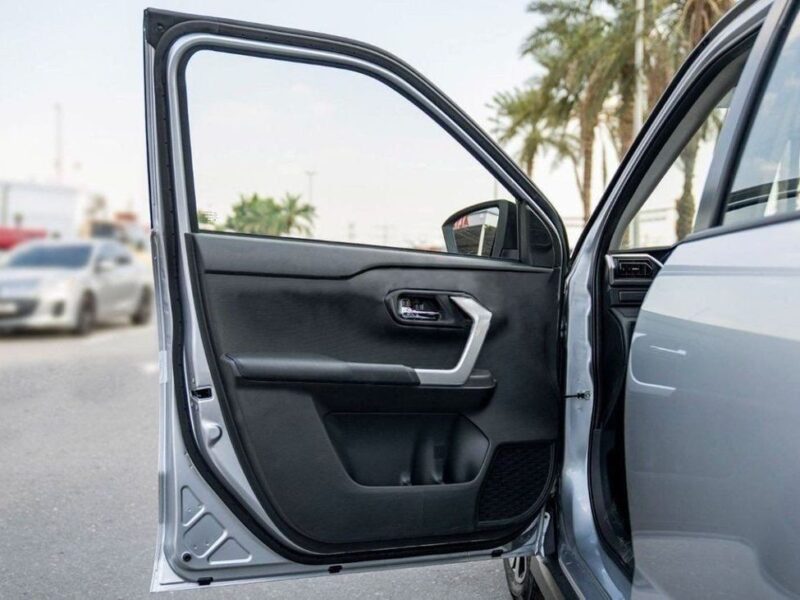 2023 Toyota Raize G 1.0L Turbo 3 Cylinder Petrol Engine Silver Black SUV GCC Automatic